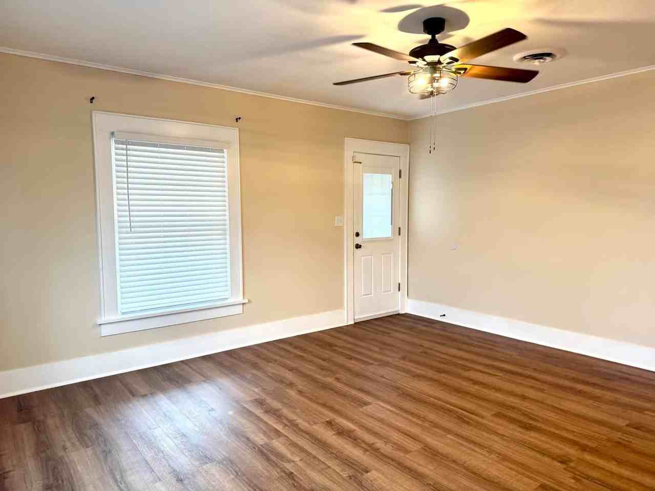 1329 Hargrove St #1 - Photo 7 of 26
