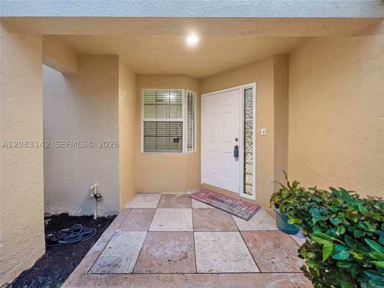 3215 N 36th Ave - Photo 3 of 36