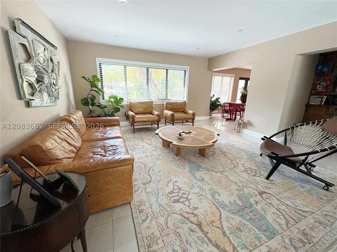 225 W Heather Dr #225 - Photo 4 of 12