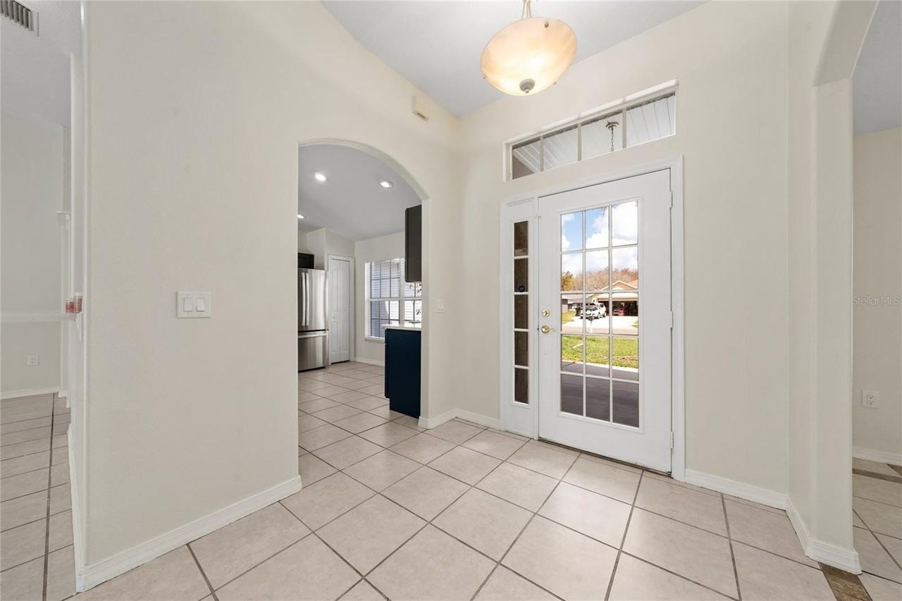3586 Yellow Bird Ct - Photo 5 of 35