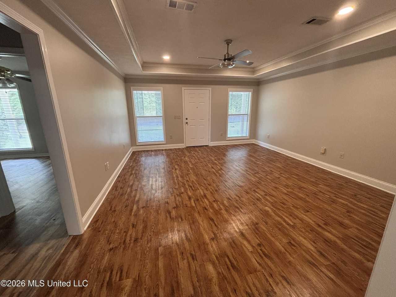 607 Briars Bnd - Photo 2 of 24