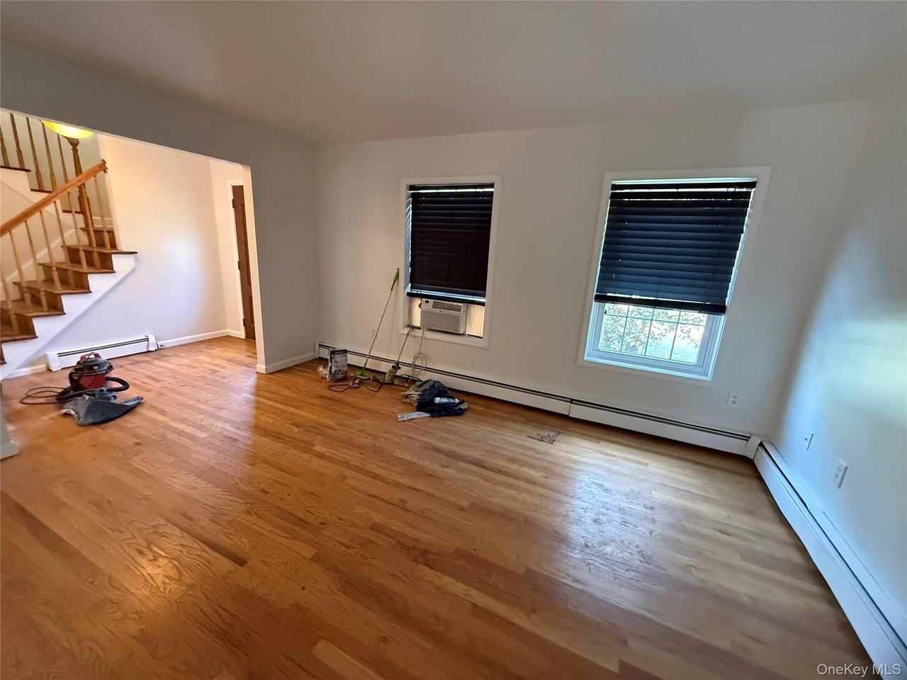 24 Wood St - Photo 4 of 21
