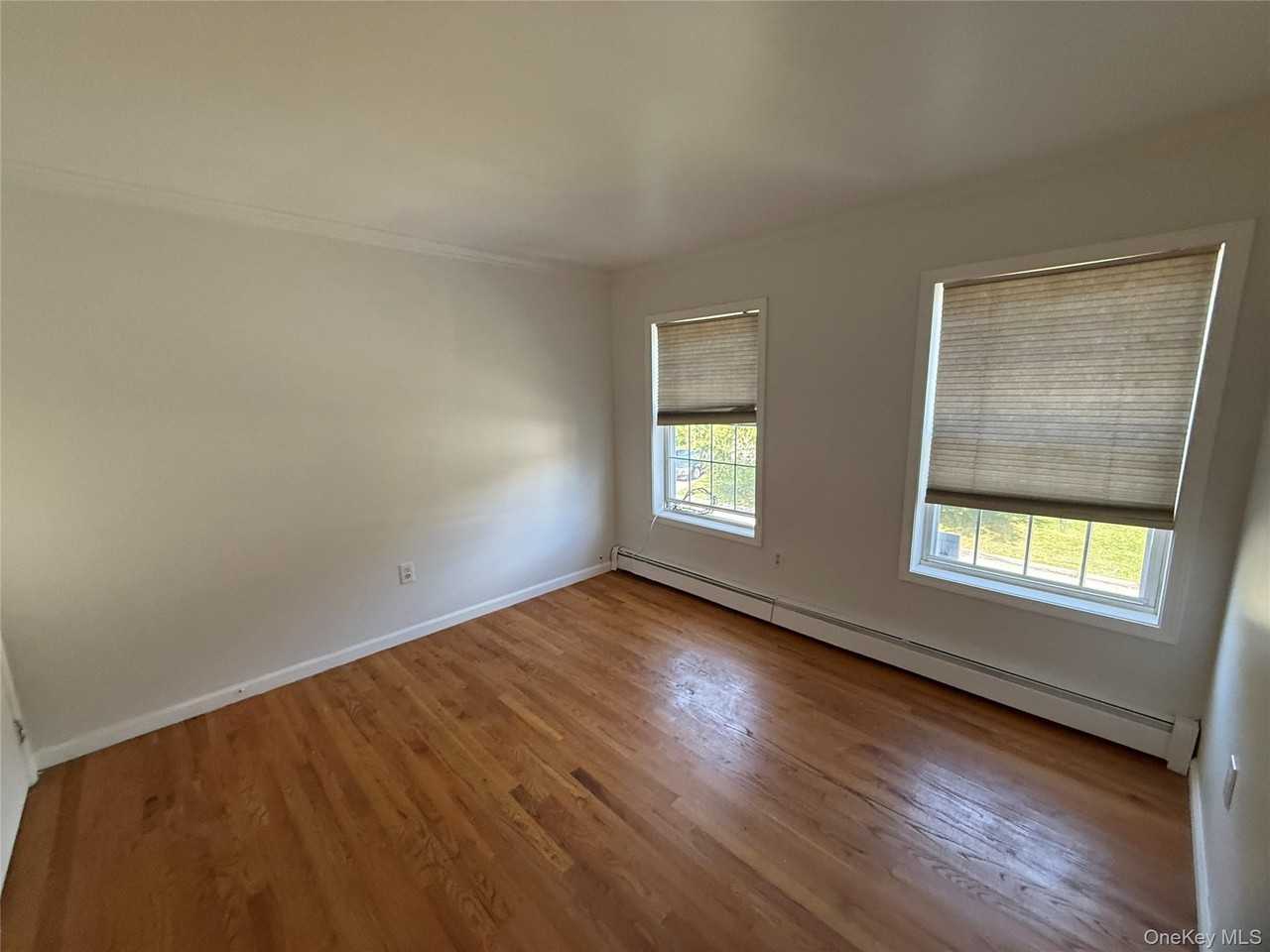24 Wood St - Photo 6 of 21