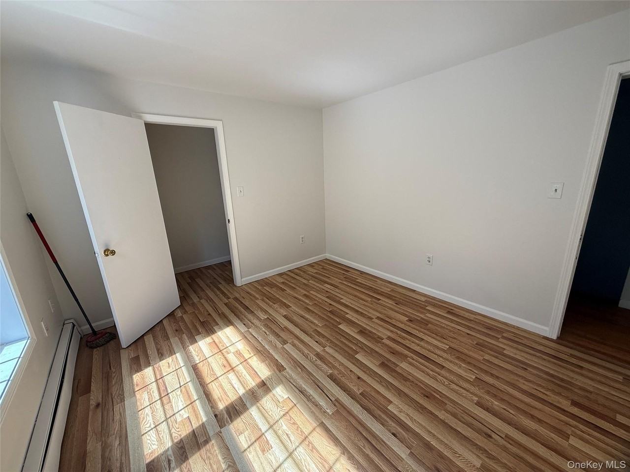 24 Wood St - Photo 7 of 21
