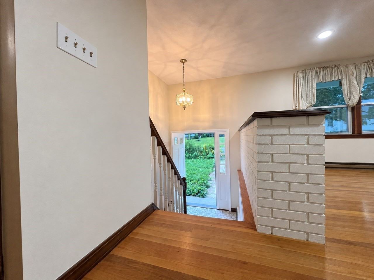 8 Birch Ln #0 - Photo 2 of 12