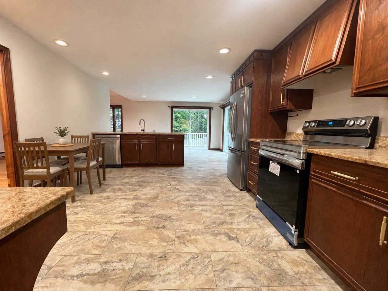 8 Birch Ln #0 - Photo 5 of 12
