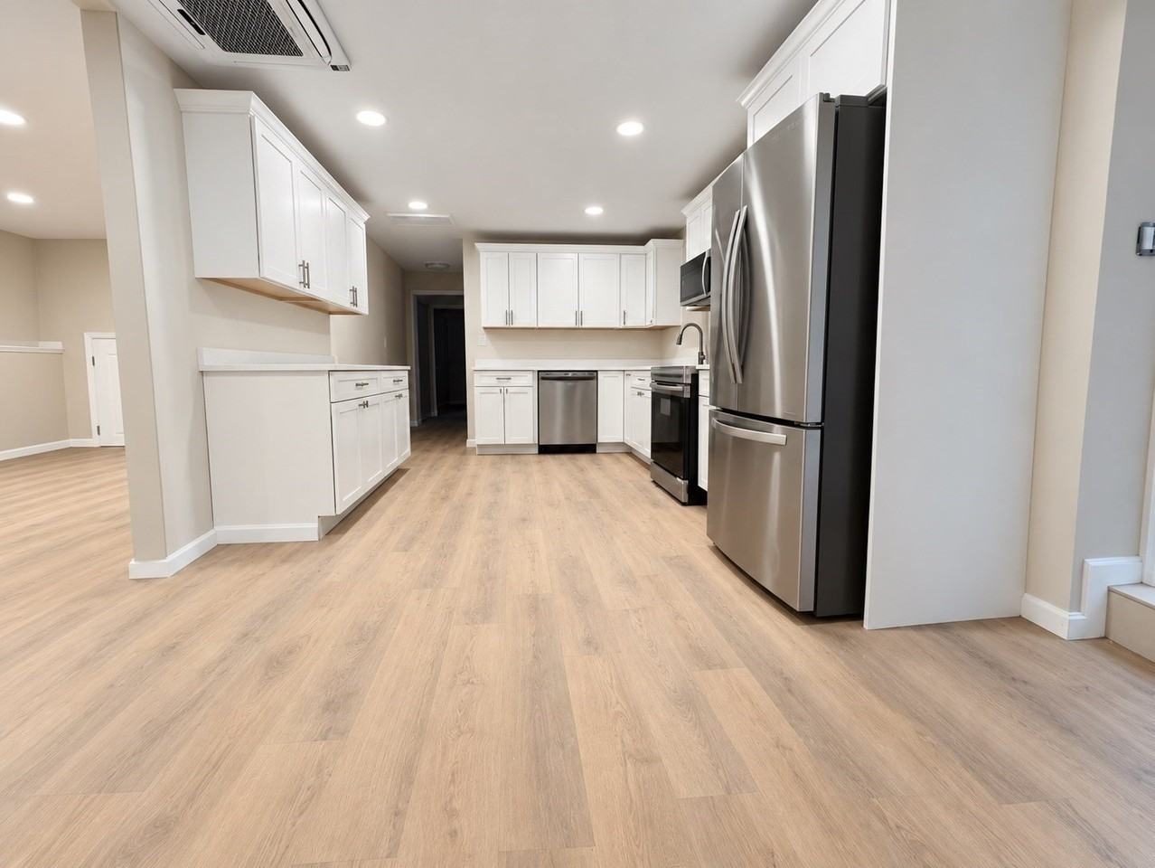 8 Birch Ln #A - Photo 5 of 12
