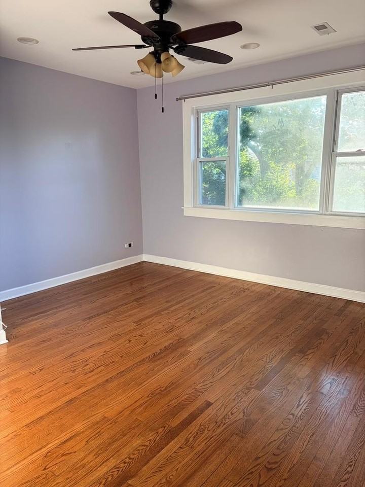 5540 N Luna Ave #2 - Photo 2 of 28