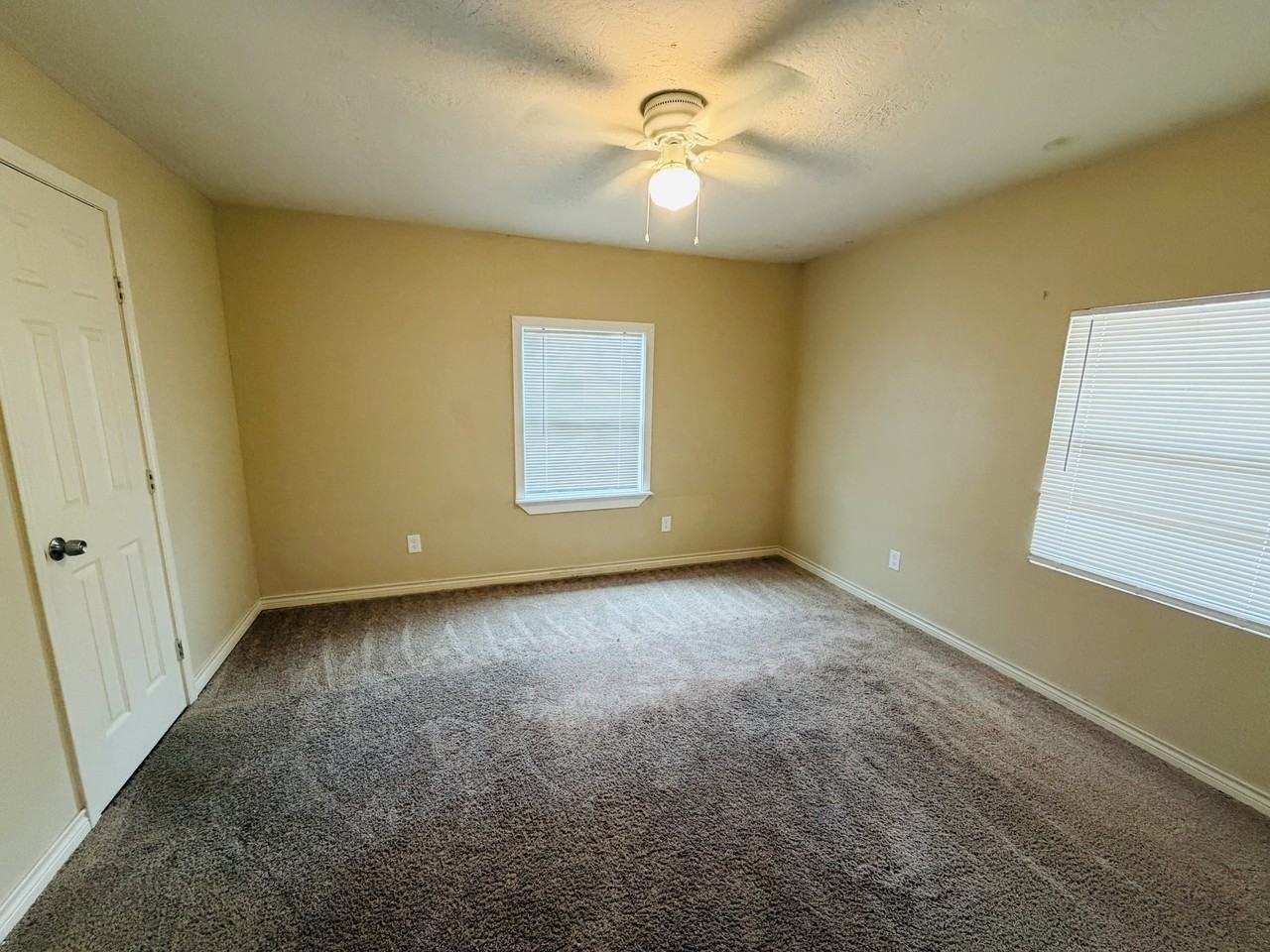 891 Washington Blvd #1 - Photo 2 of 16