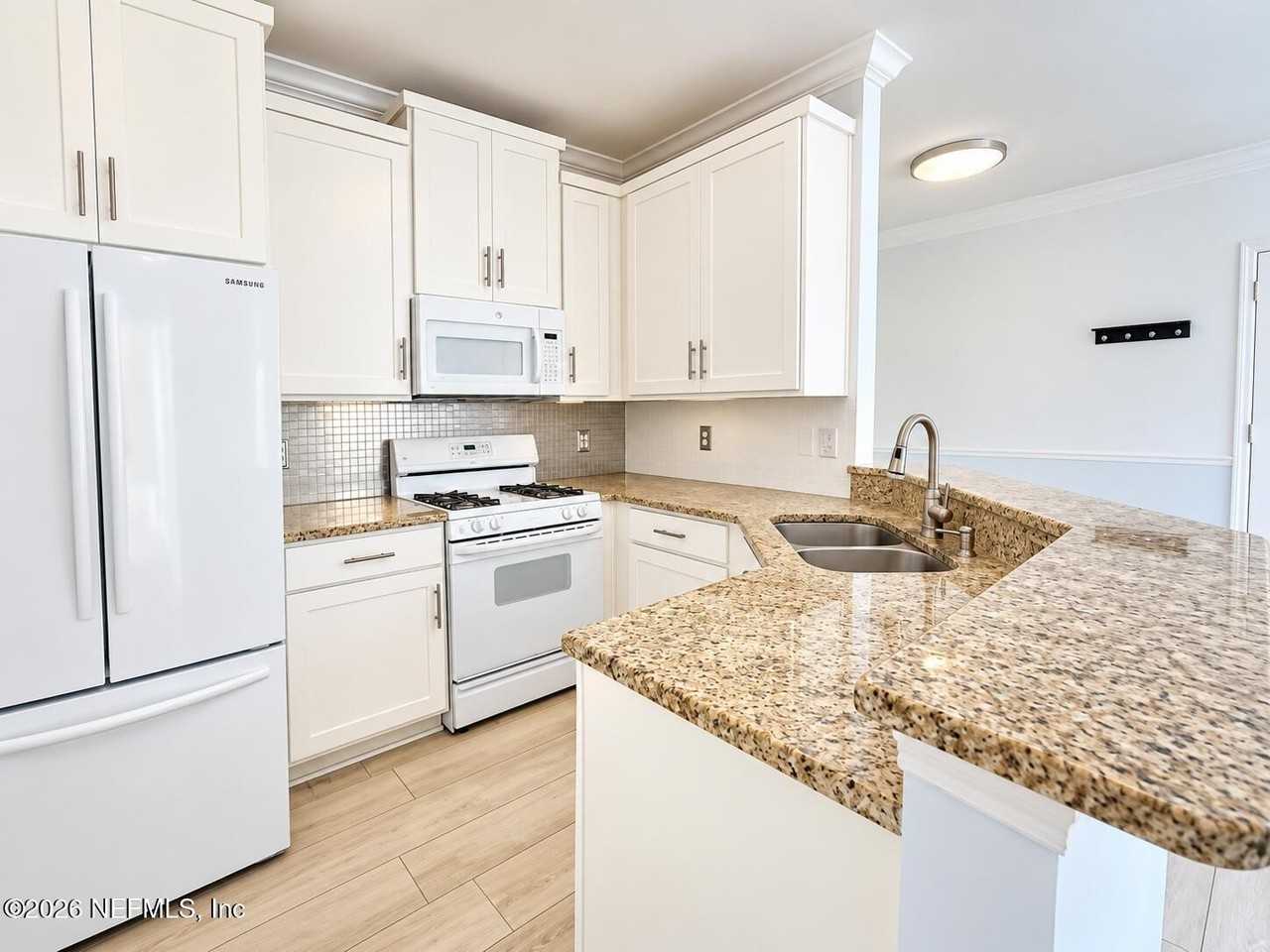 13810 Sutton Park Dr N #1226 - Photo 5 of 15