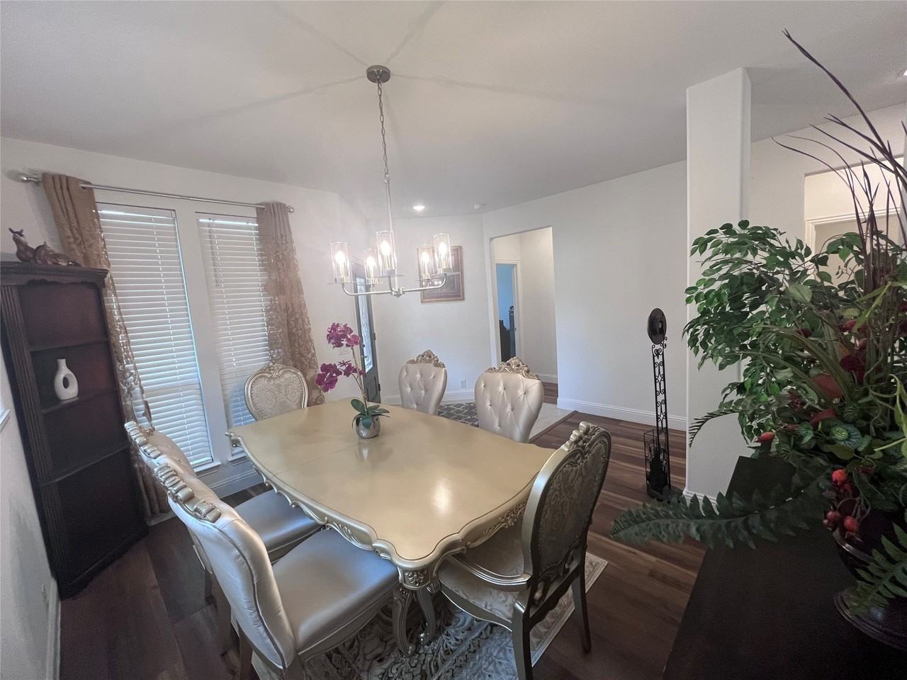 108 Saddlewood Trl - Photo 5 of 30