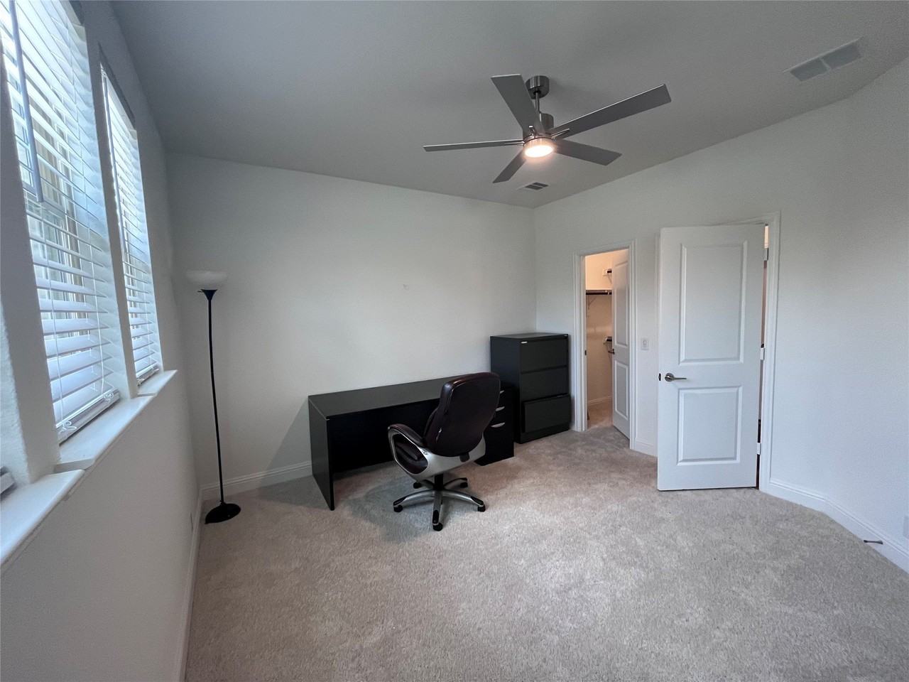 108 Saddlewood Trl - Photo 6 of 30