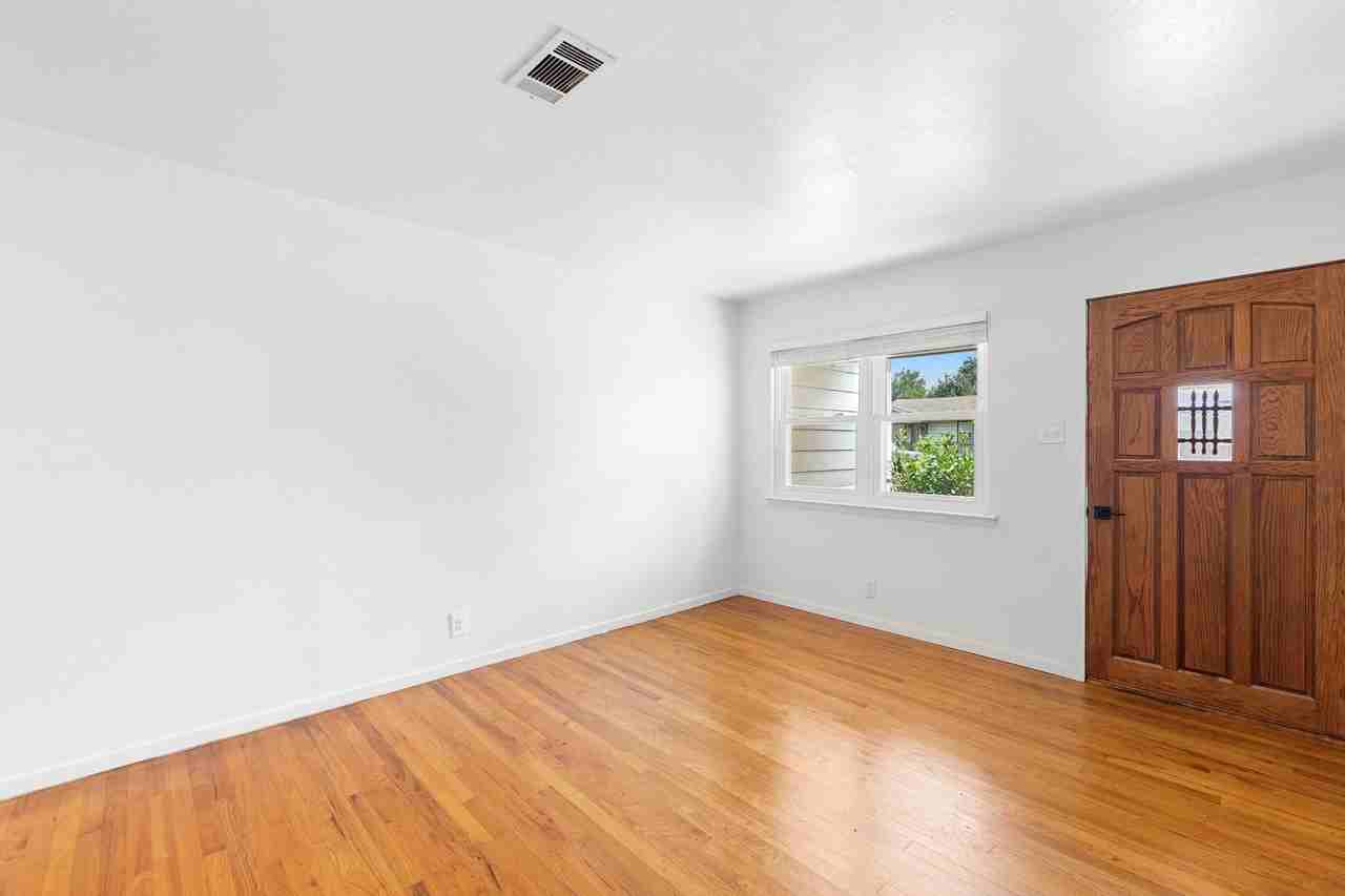 777 Cullum Ave - Photo 3 of 21