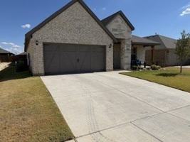 featured image of 1909 Chippewa Dr
