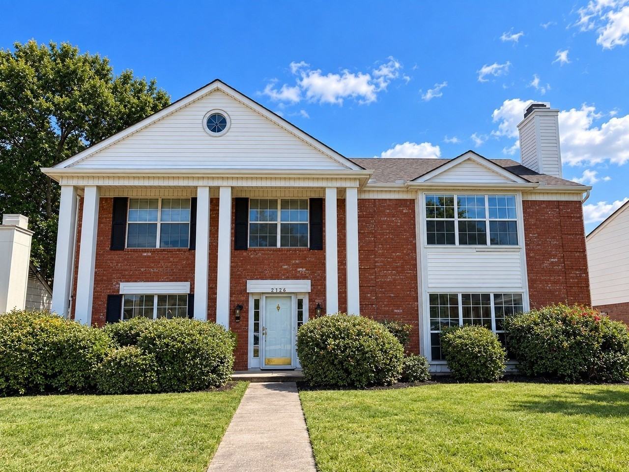 2126 Country Dell Dr