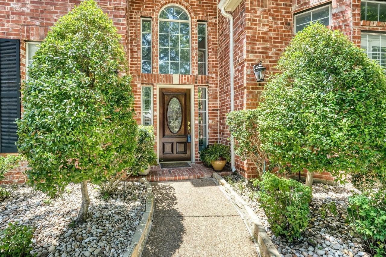 1508 Comanche Dr - Photo 2 of 22