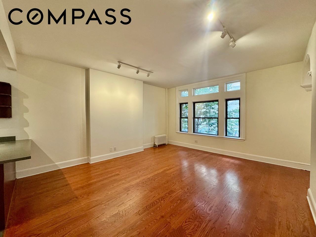 33 S Elliott Pl #1