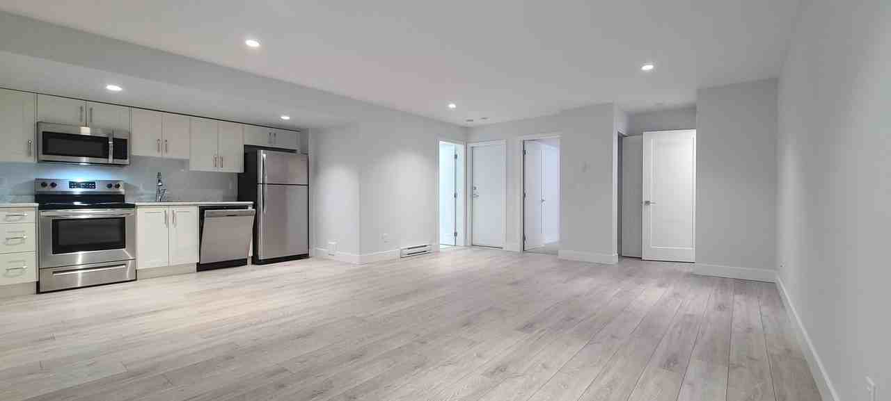 2060 165B Street - Photo 3 of 10