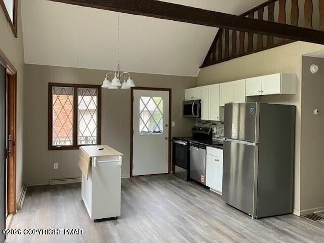 121 Azalea Dr - Photo 3 of 7