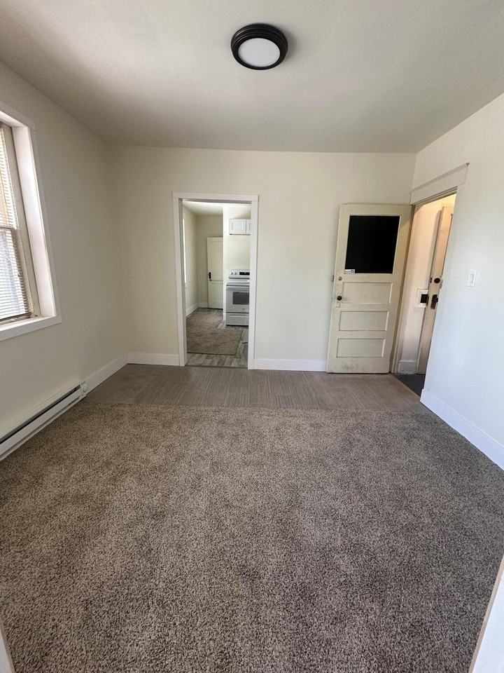 1503 Pine St #1 - Photo 2 of 7
