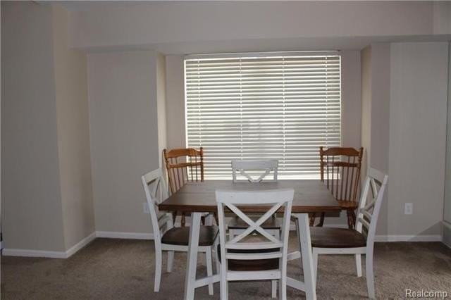 157 W Kenilworth Ave - Photo 5 of 11