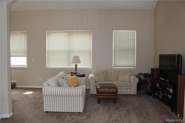 157 W Kenilworth Ave - Photo 6 of 11
