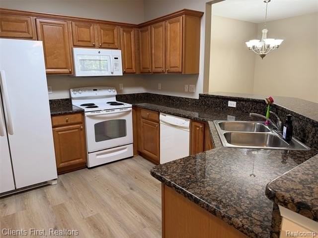 16040 Morningside - Photo 7 of 30