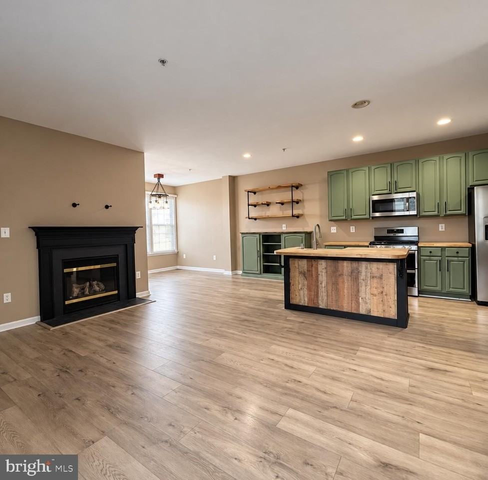 2467 Cheyenne Dr - Photo 6 of 34
