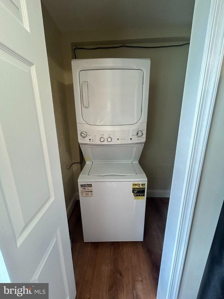 410 New Pittsburg Ave - Photo 6 of 9