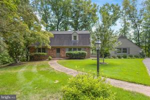 featured image of 5 Delahay Dr