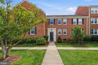 6704 W Wakefield Dr #B2 - Photo 1 of 1