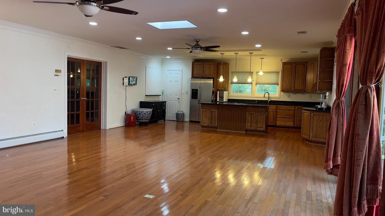 3328 Prosperity Ave - Photo 2 of 7