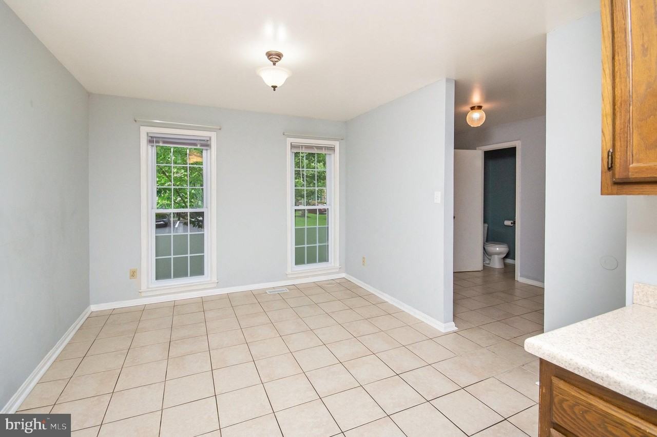 3210 Gemstone Ct - Photo 5 of 23