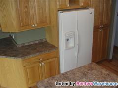 20726 Viking Blvd NE - Photo 3 of 15