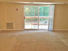 99 Mammoth Rd - Photo 1 of 1