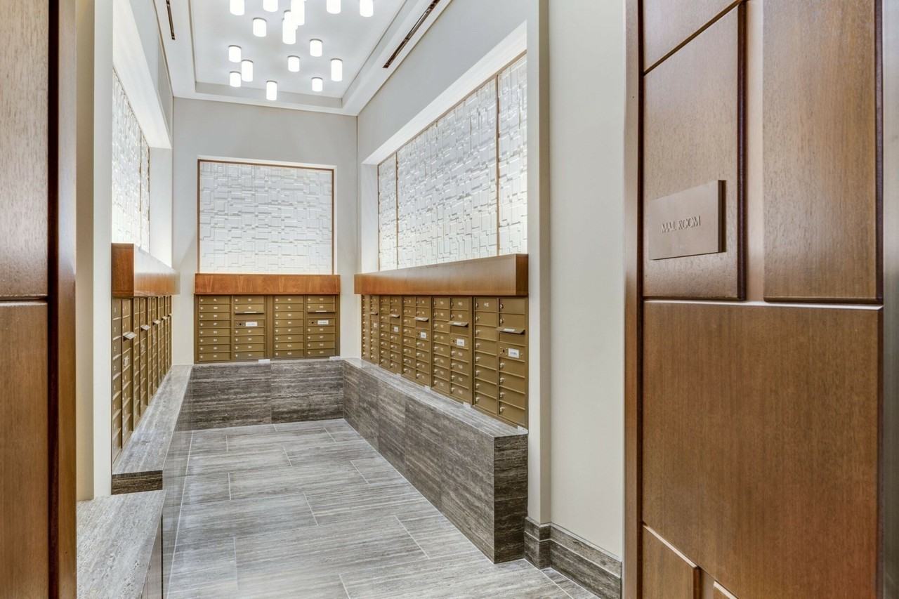 100 Lovejoy Wharf #5N - Photo 6 of 13