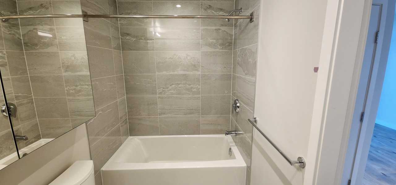 3430 East Kent Avenue South - Photo 5 of 17