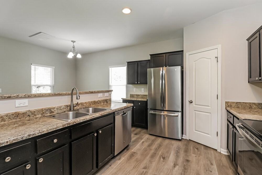 6315 Sydney Mae - Photo 6 of 17