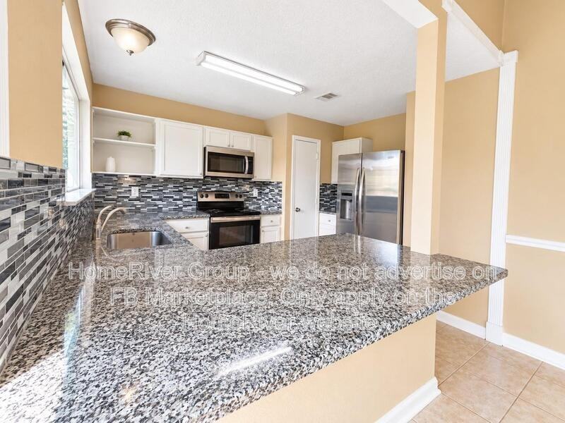 4214 Shawnee St - Photo 6 of 18