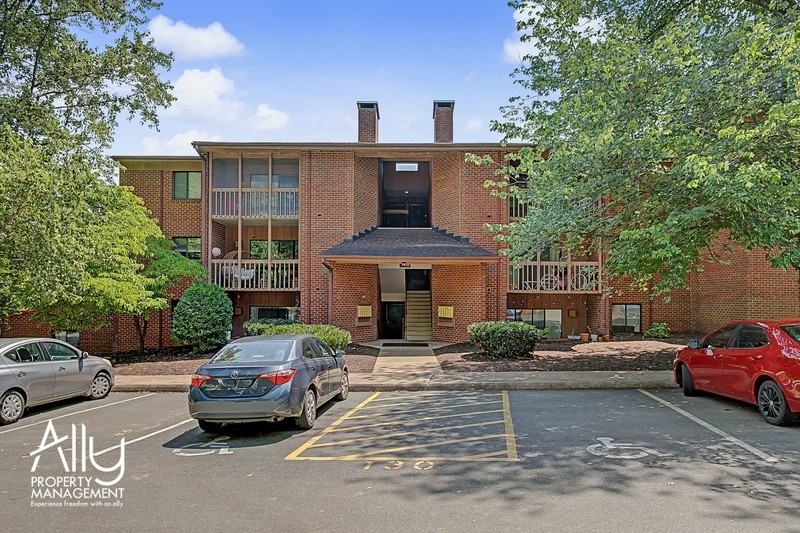 130 Turtle Creek Rd #10 - Photo 2 of 27