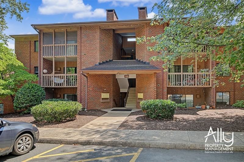 130 Turtle Creek Rd #10 - Photo 3 of 27