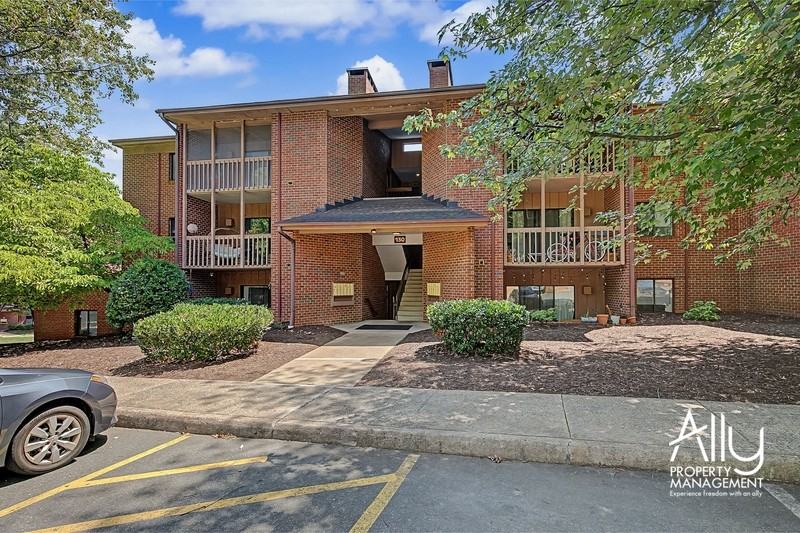130 Turtle Creek Rd #10 - Photo 4 of 27