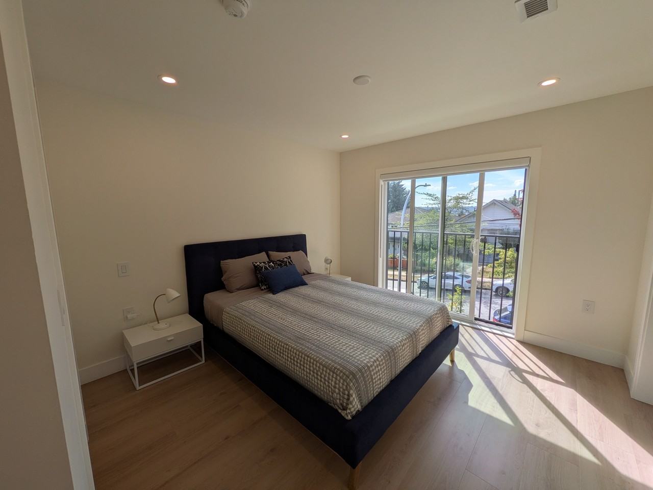 339 Keary Street - Photo 5 of 10