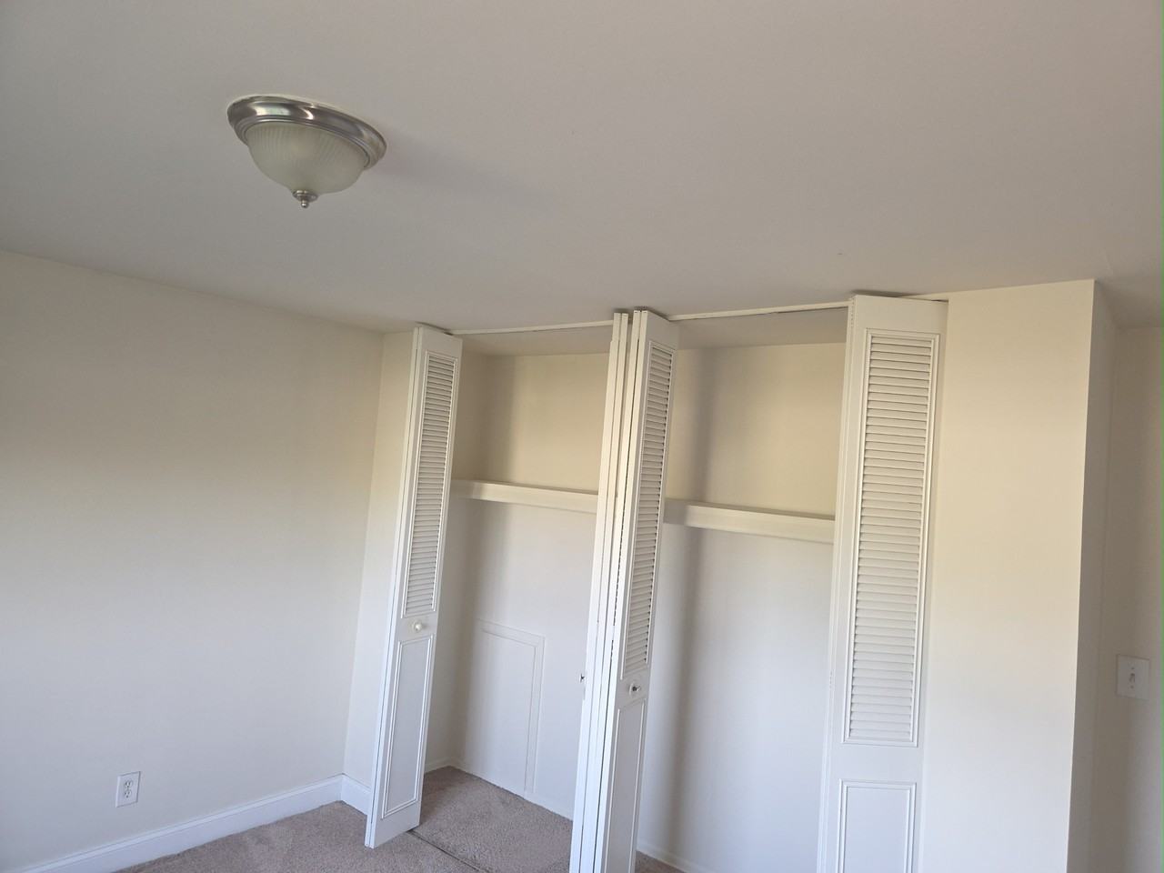 825 Clinton River Drive - Photo 5 of 23