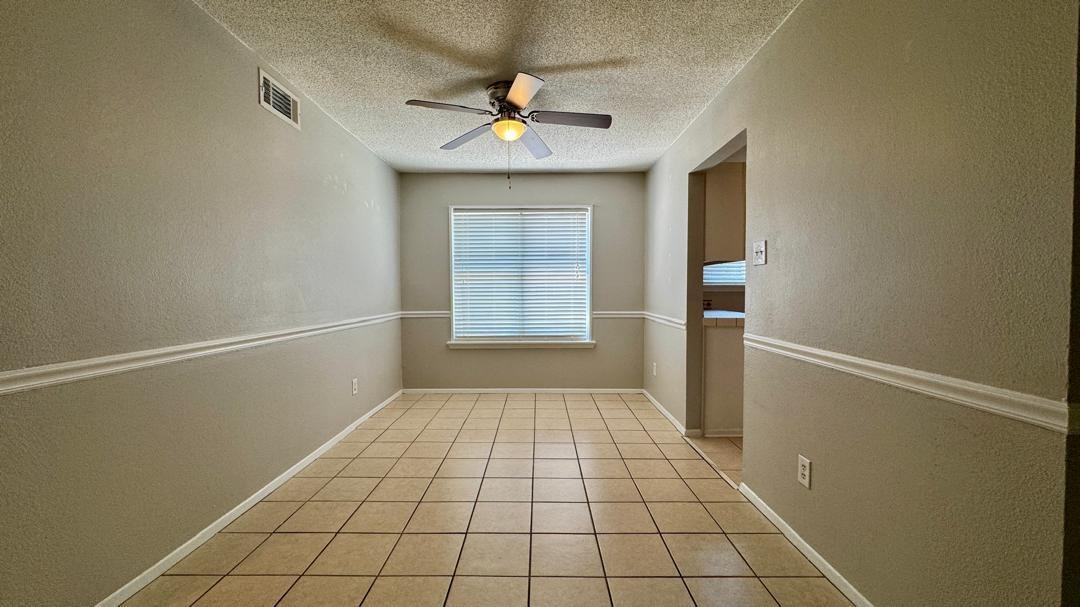 431 Bechtel Boulevard Building 1 Unit 3 - Photo 5 of 26