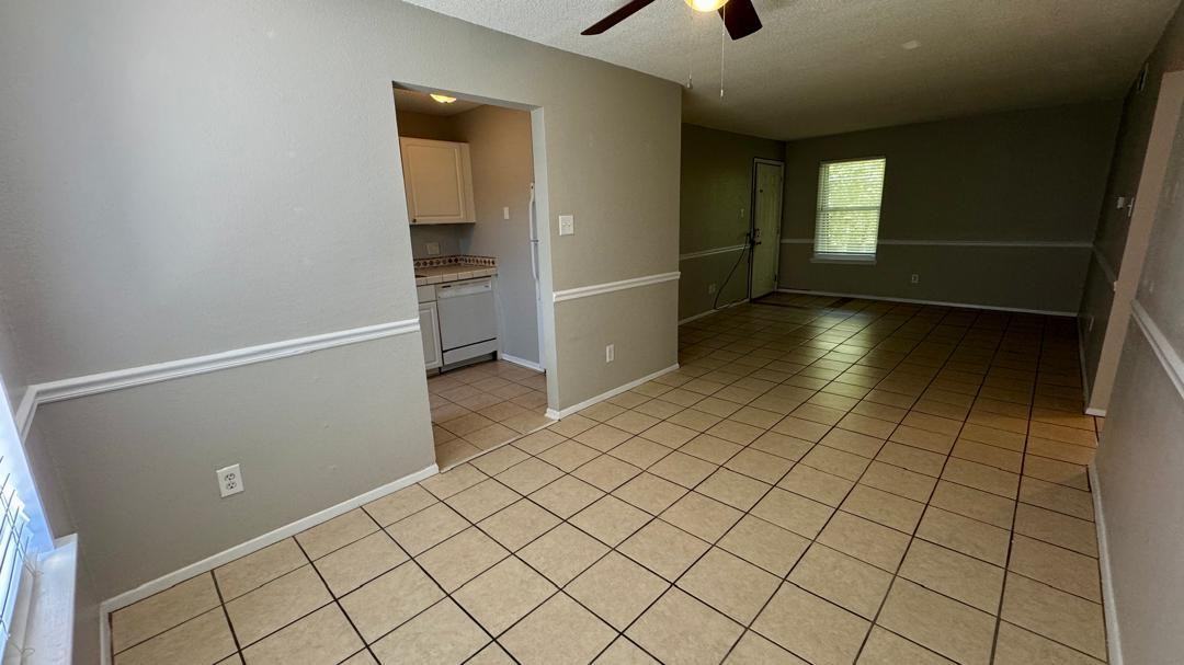 431 Bechtel Boulevard Building 1 Unit 3 - Photo 6 of 26