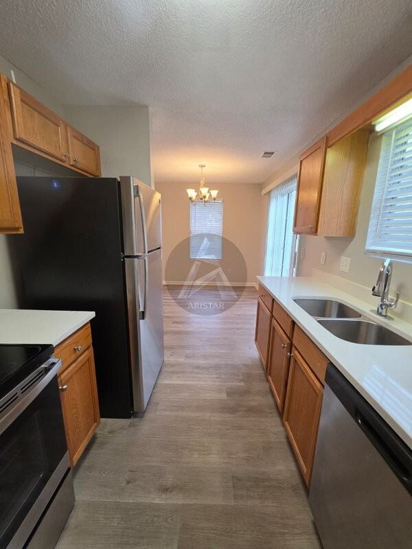 102 Westside Chase Sw - Photo 3 of 22