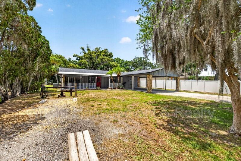 18140 Oakdale Rd - Photo 4 of 35