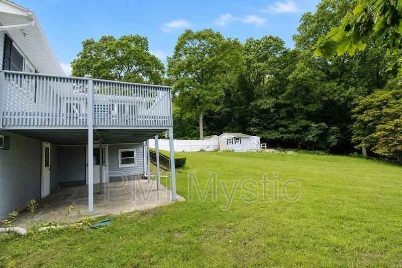 90 Nantucket Dr - Photo 7 of 44
