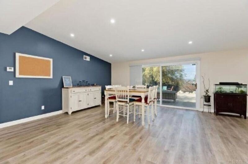 1806 Wight Way #A - Photo 3 of 36